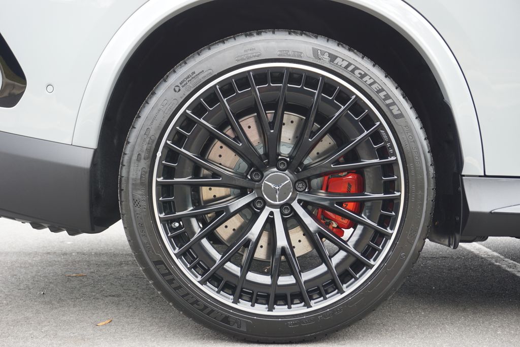 Thumbnail: 2026 Mercedes-Benz GLC - 21