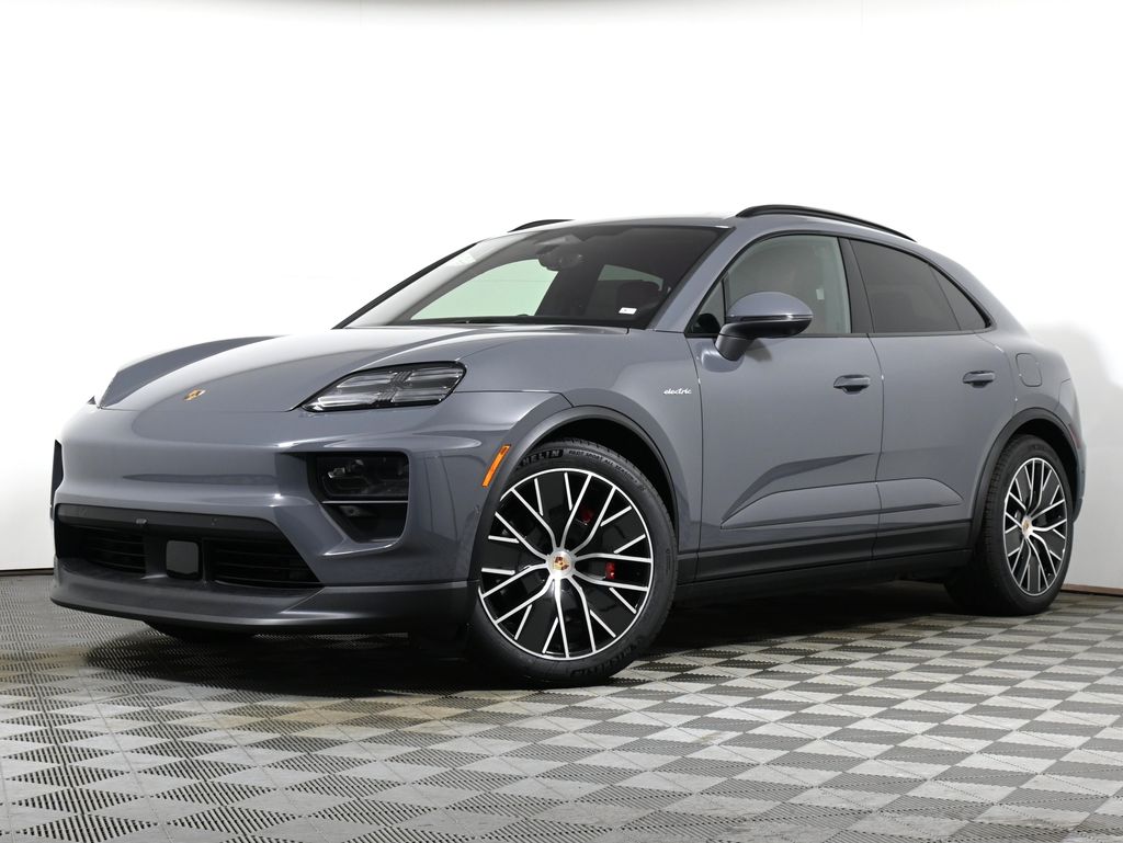 Thumbnail: 2025 Porsche Macan - 1