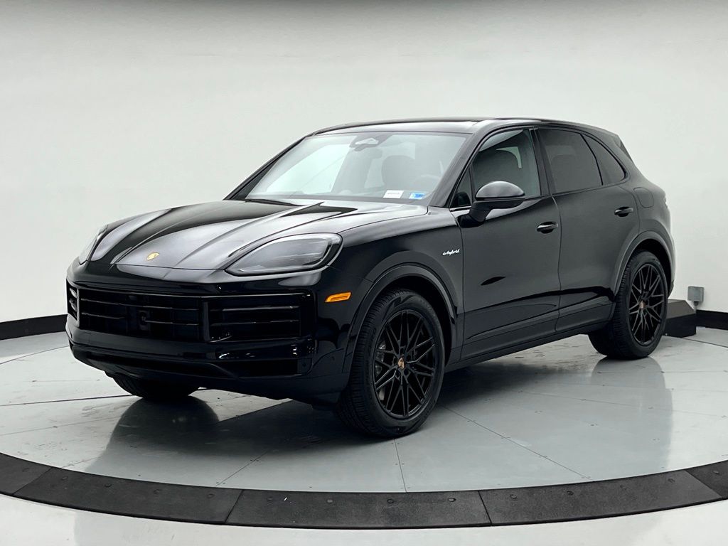 Thumbnail: 2026 Porsche Cayenne - 1