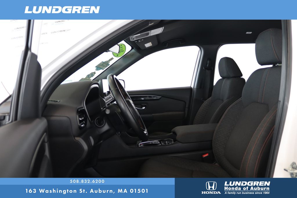 Used 2025 Honda Pilot SUV