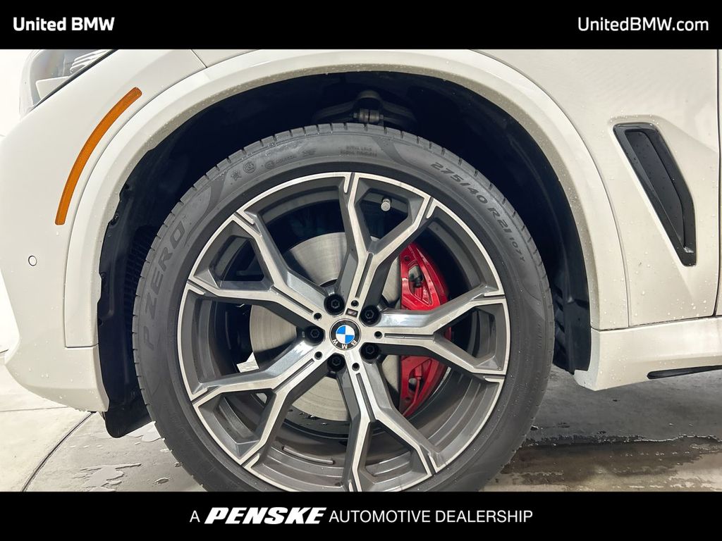 Thumbnail: 2022 BMW X5 - 10