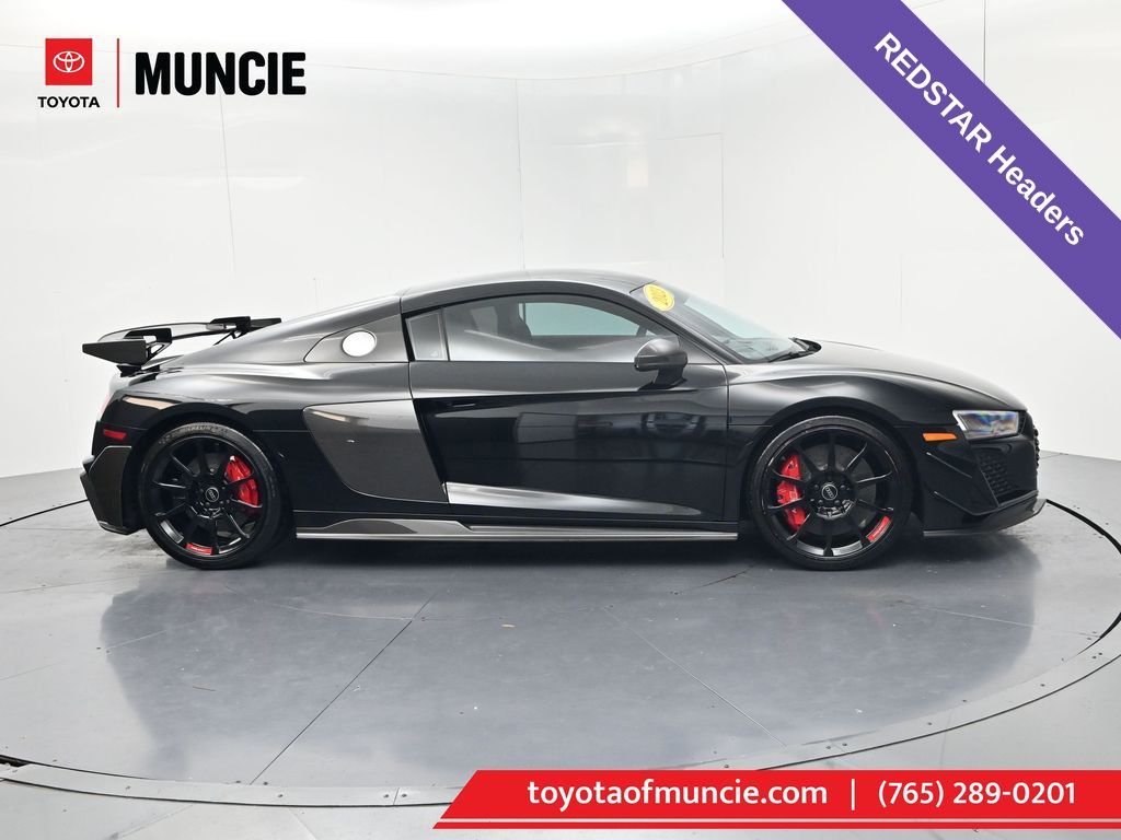 Mythos Black Metallic 2023 Audi R8 Coupe Rear-Wheel Drive 7-Speed Automatic