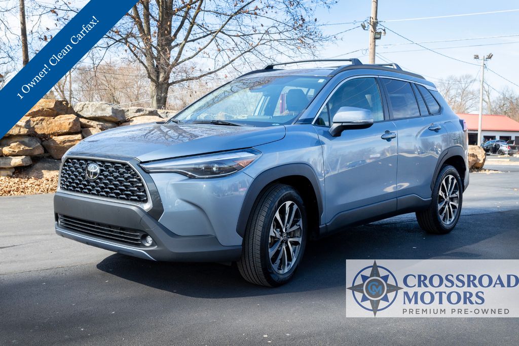 2024 Toyota Corolla Cross XLE AWD