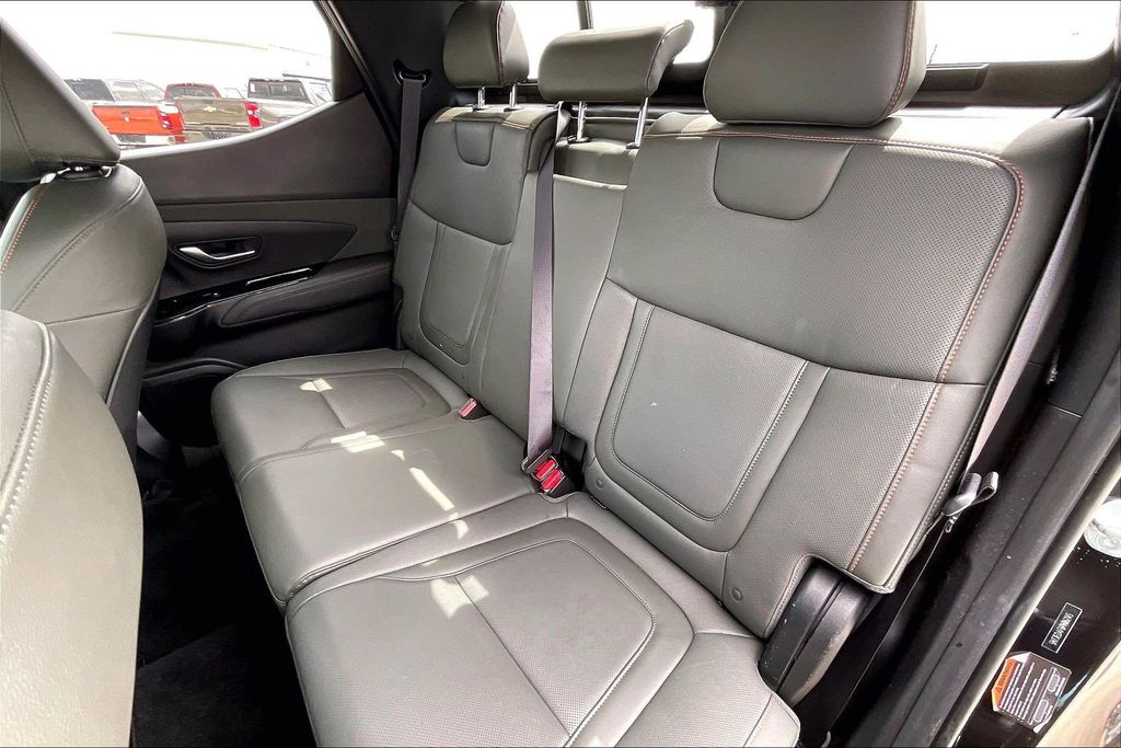 Used 2023 Hyundai Santa Cruz Limited 4D Crew Cab