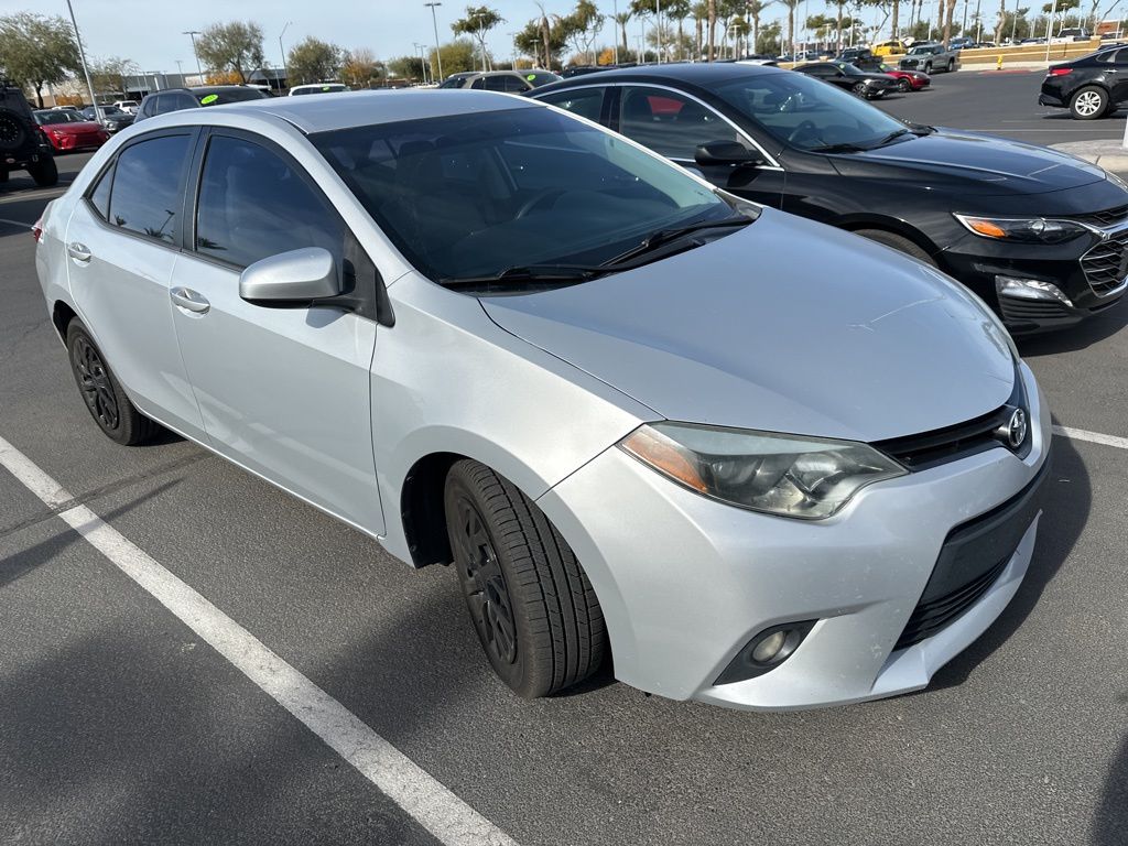 2014 Toyota Corolla LE Premium 3