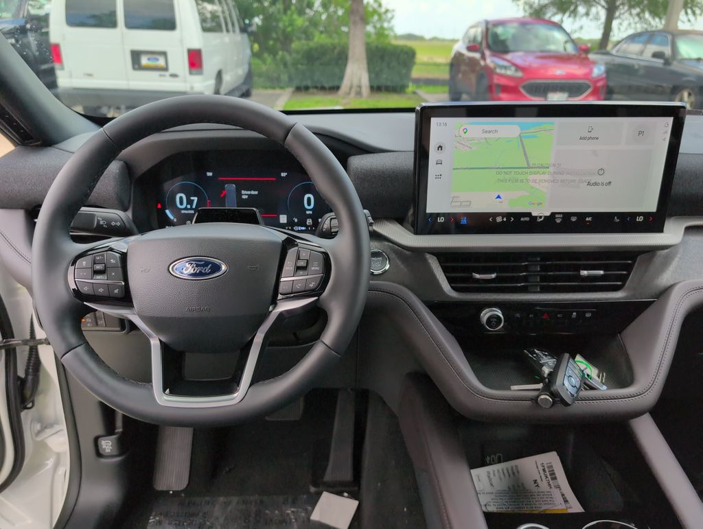 New 2026 White Ford Platinum image 20