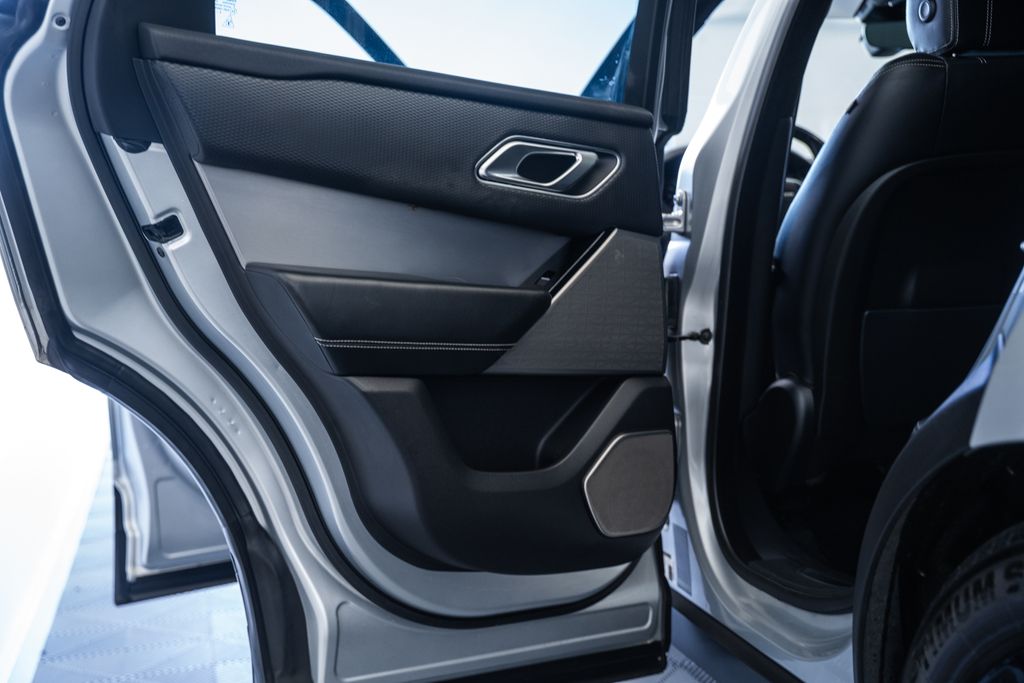 Land RoverRange Rover Velar40