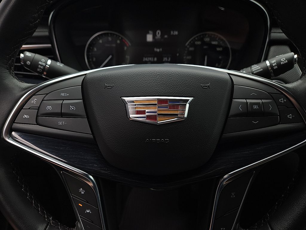 Used 2024 Cadillac XT5 Premium Luxury For Sale in Farmington, AR