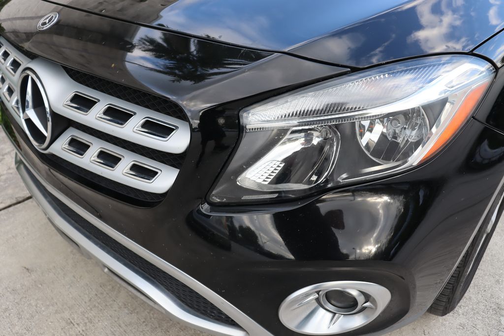 Thumbnail: 2018 Mercedes-Benz GLA - 3