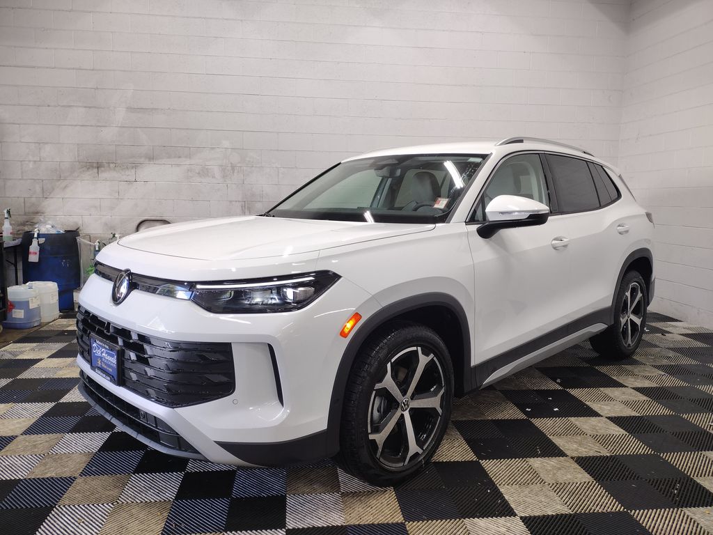 2025 Volkswagen Tiguan 2.0T SE