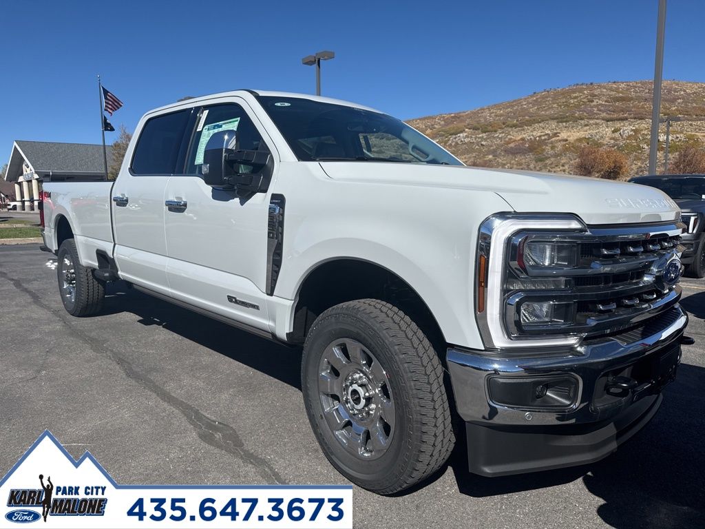 2026 Ford F-350 Super Duty Lariat Crew Cab 4WD