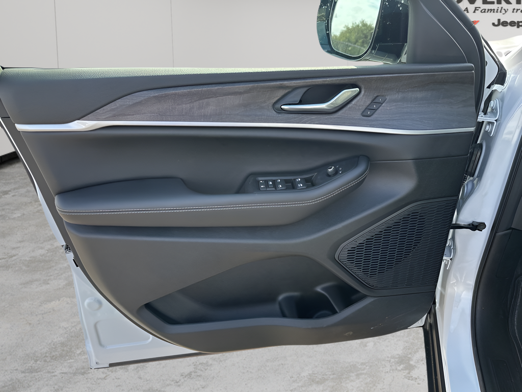 New Car 2025 Jeep Grand Cherokee  Limited For Sale Under $50,000 In Austin, Texas