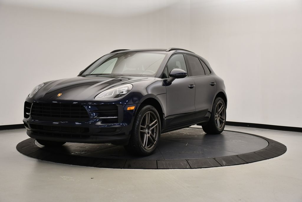 2021 Porsche Macan  -
                Fairfield, CT