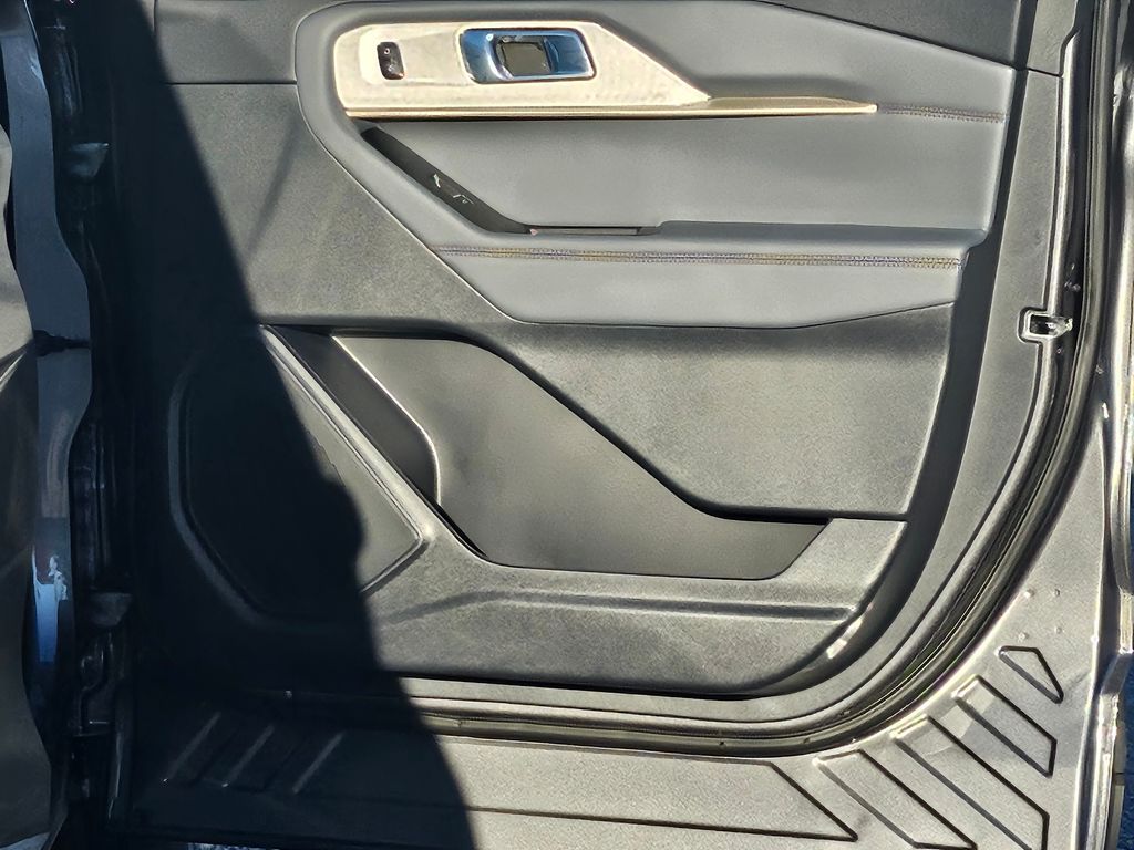 2026 Ford Explorer Active Gray at Walterboro Ford