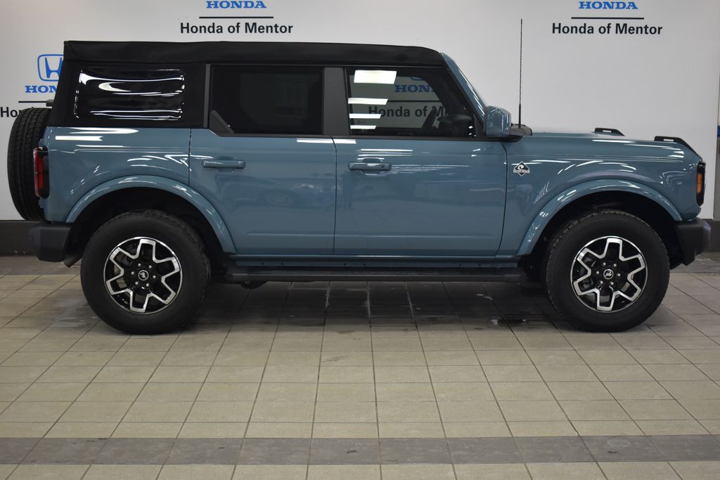 2023 Ford Bronco Outer Banks 7