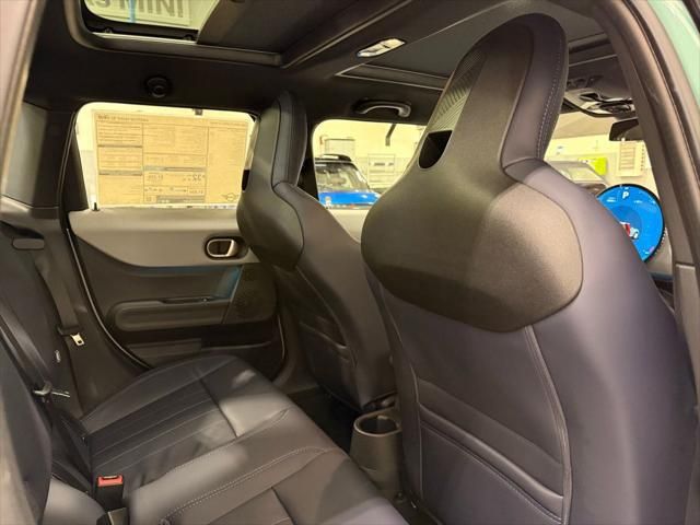 Thumbnail: 2026 MINI Cooper - 25