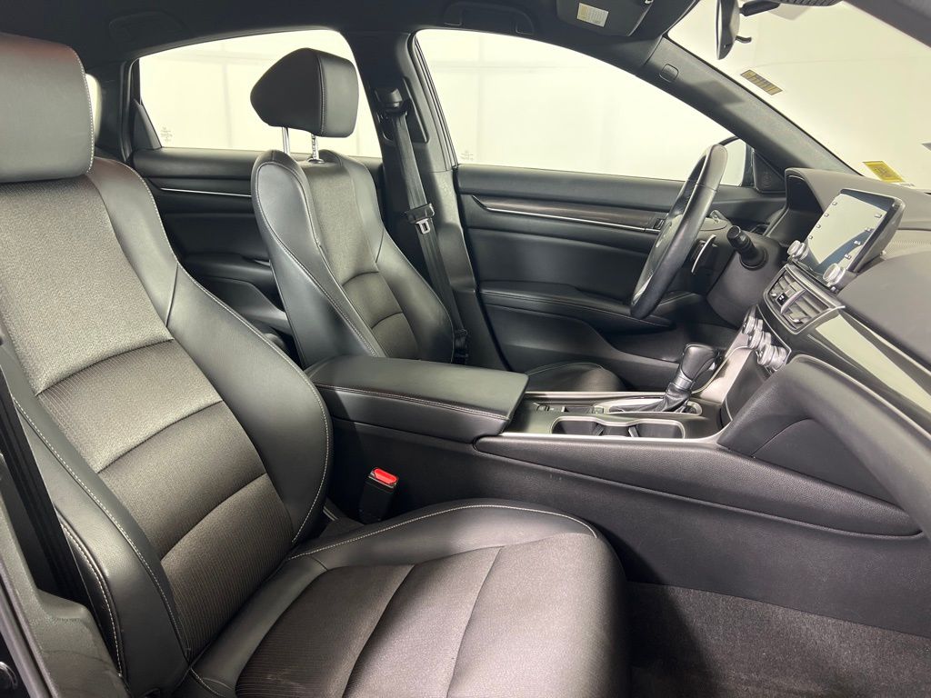 Used 2018 Black Honda Sport image 31