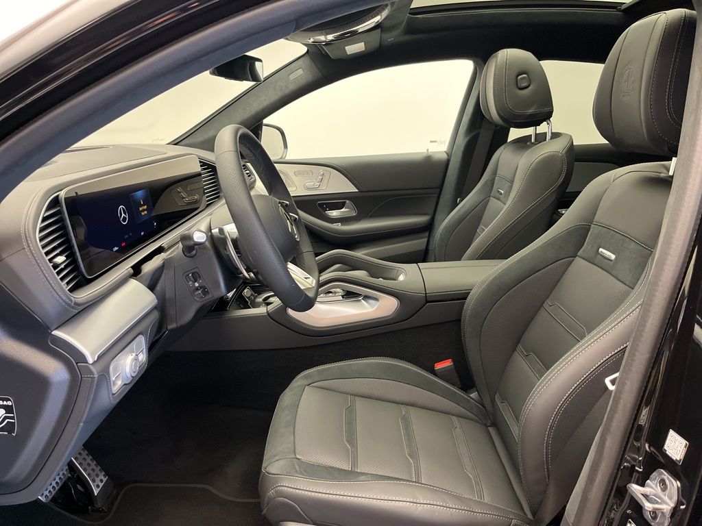 Thumbnail: 2026 Mercedes-Benz GLE - 12