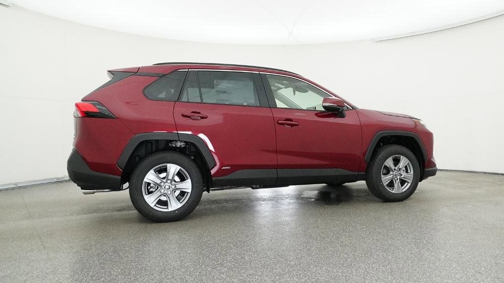Thumbnail: 2025 Toyota RAV4 - 23