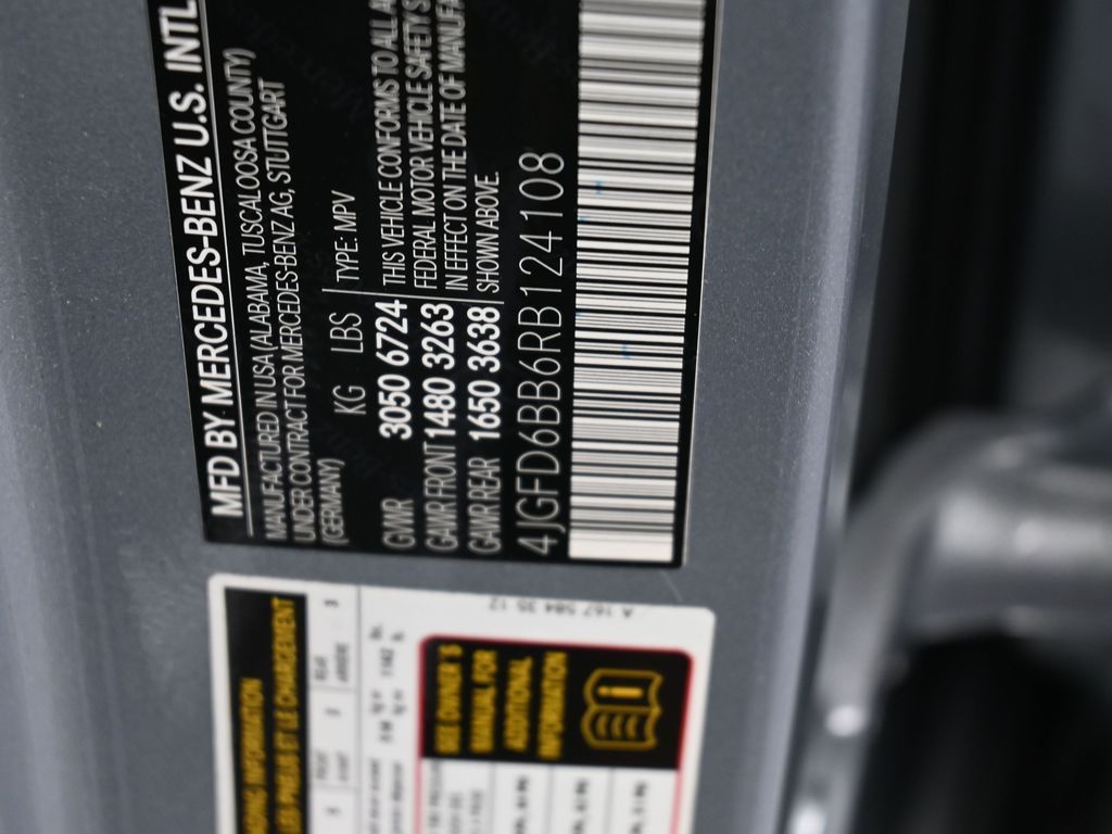 Used 2024 Gray Mercedes-Benz GLE 53 AMG® image 18