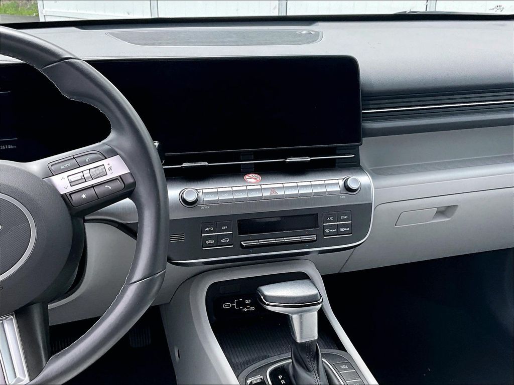 2025 Hyundai Kona — photo 18