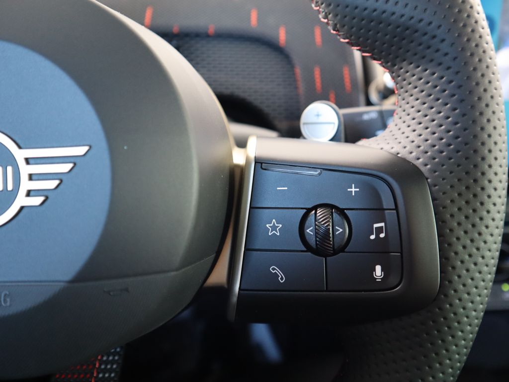 Thumbnail: 2026 MINI Cooper Countryman - 12