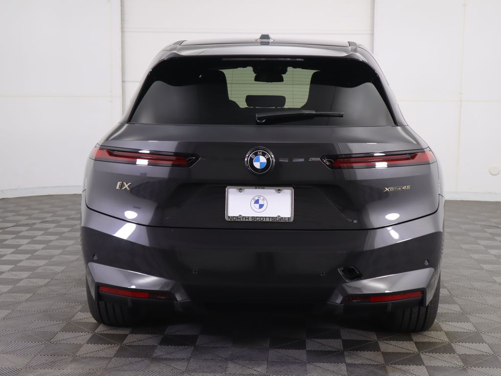 Thumbnail: 2026 BMW iX - 6