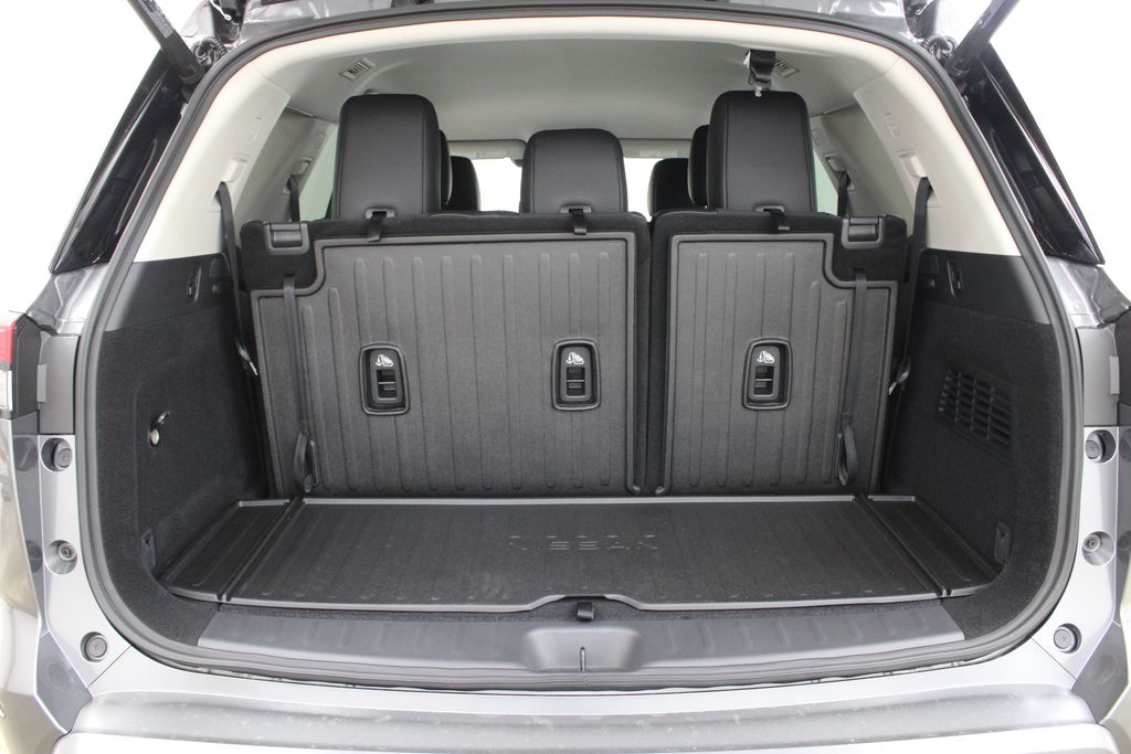 new 2026 Nissan Pathfinder car, priced at $41,990