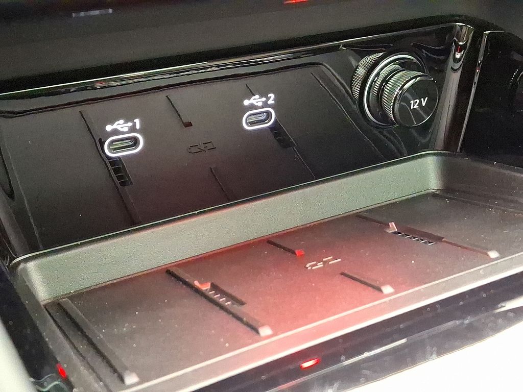 Thumbnail: 2025 Audi Q5 - 13