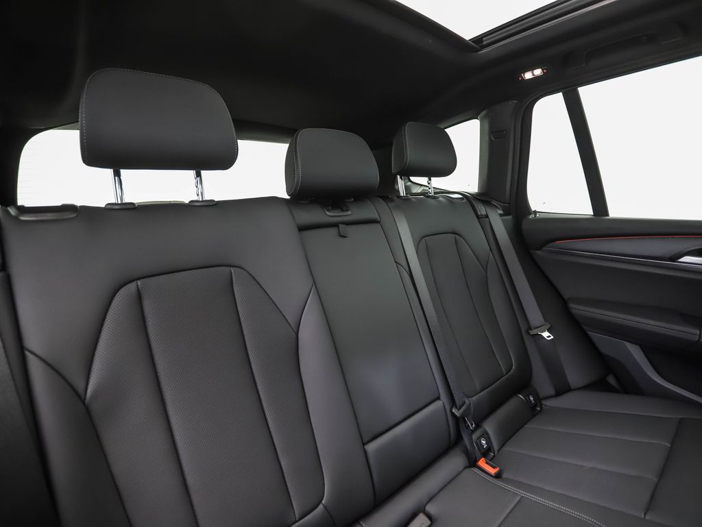 Thumbnail: 2023 BMW X3 - 28