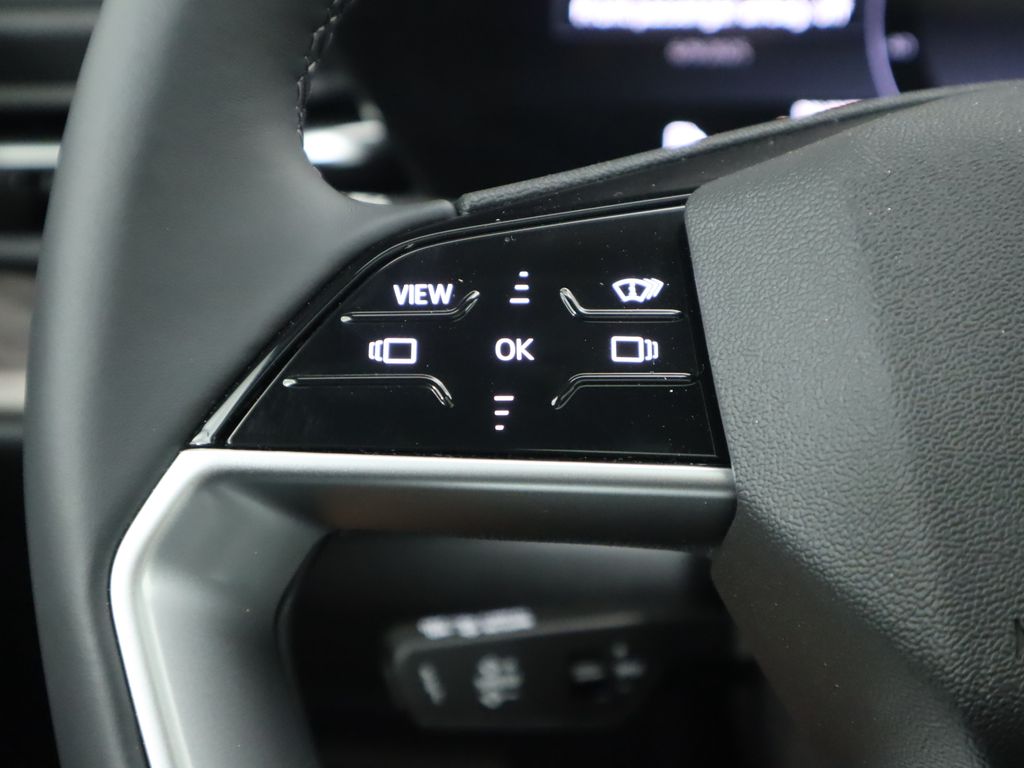 2025 Audi Q5  12
