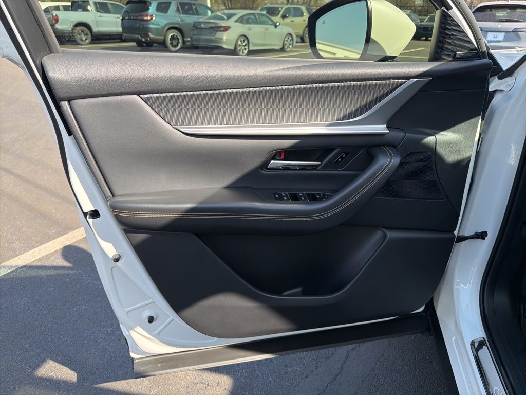 Thumbnail: 2025 Mazda CX-90 - 19