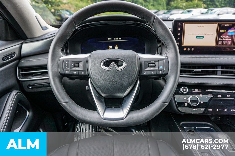 Used 2026 Green INFINITI LUXE image 30