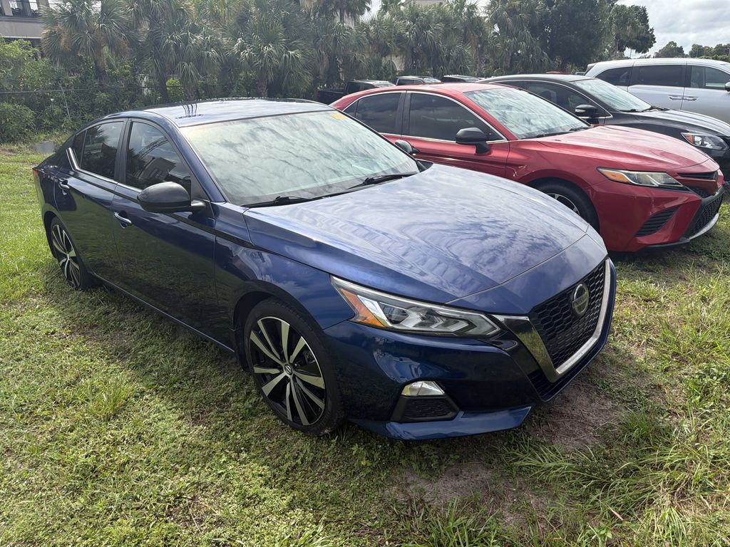 2019 Nissan Altima 2.5 SR FWD