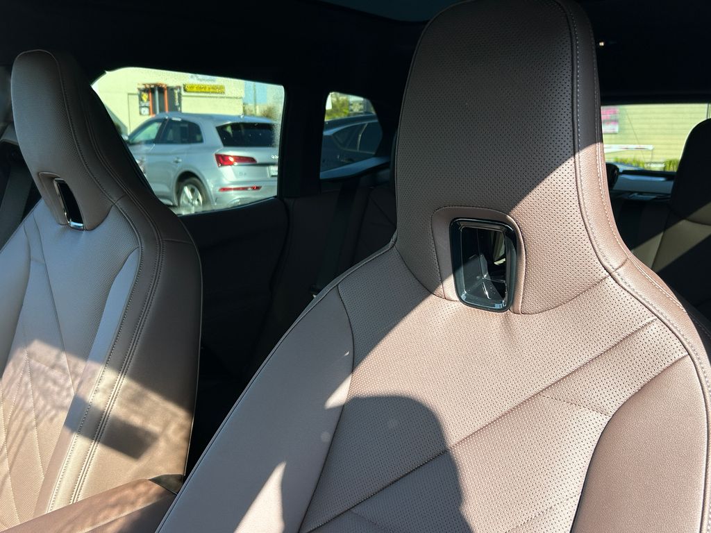 2025 BMW iX xDrive50 14