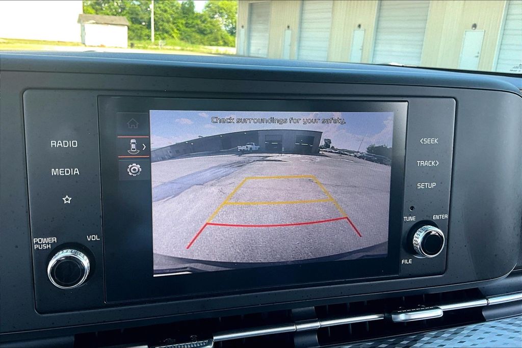 Used 2024 Kia Carnival Van