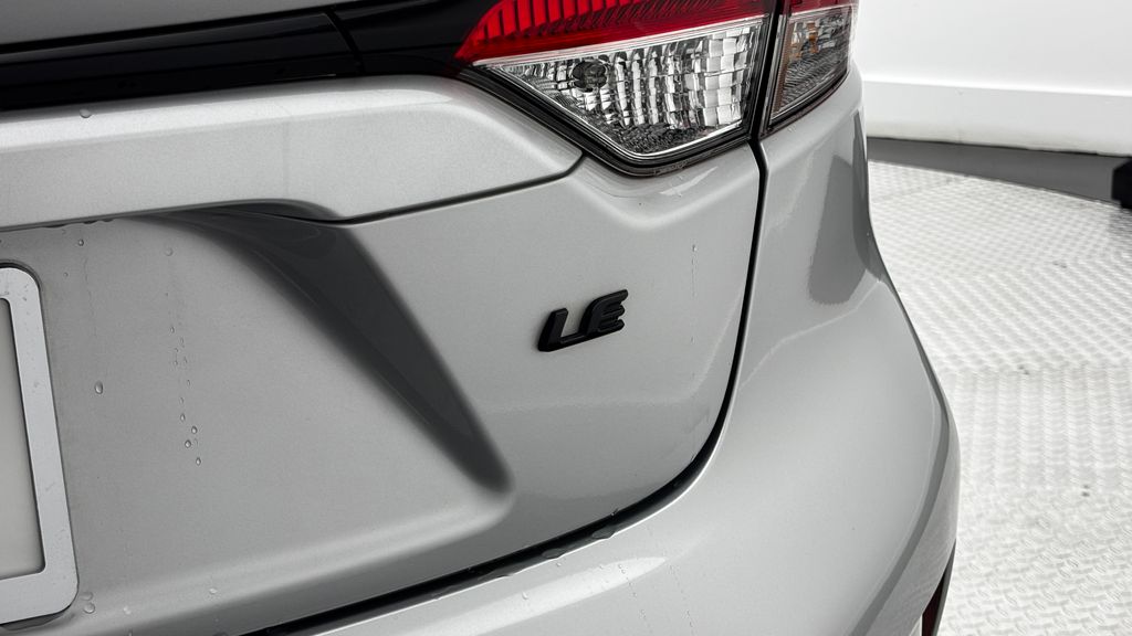 Thumbnail: 2024 Toyota Corolla - 9