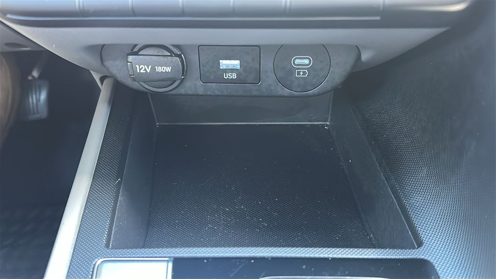 2024 Hyundai Elantra SE White at Classic Elite Chevrolet Sugar Land