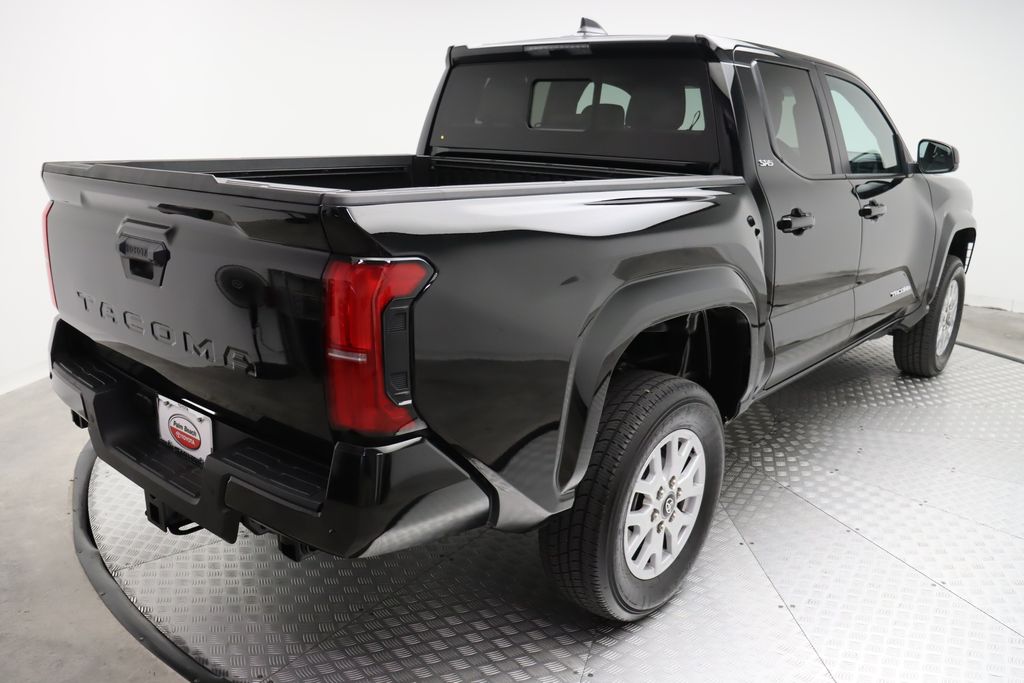 2024 Toyota Tacoma SR5 8