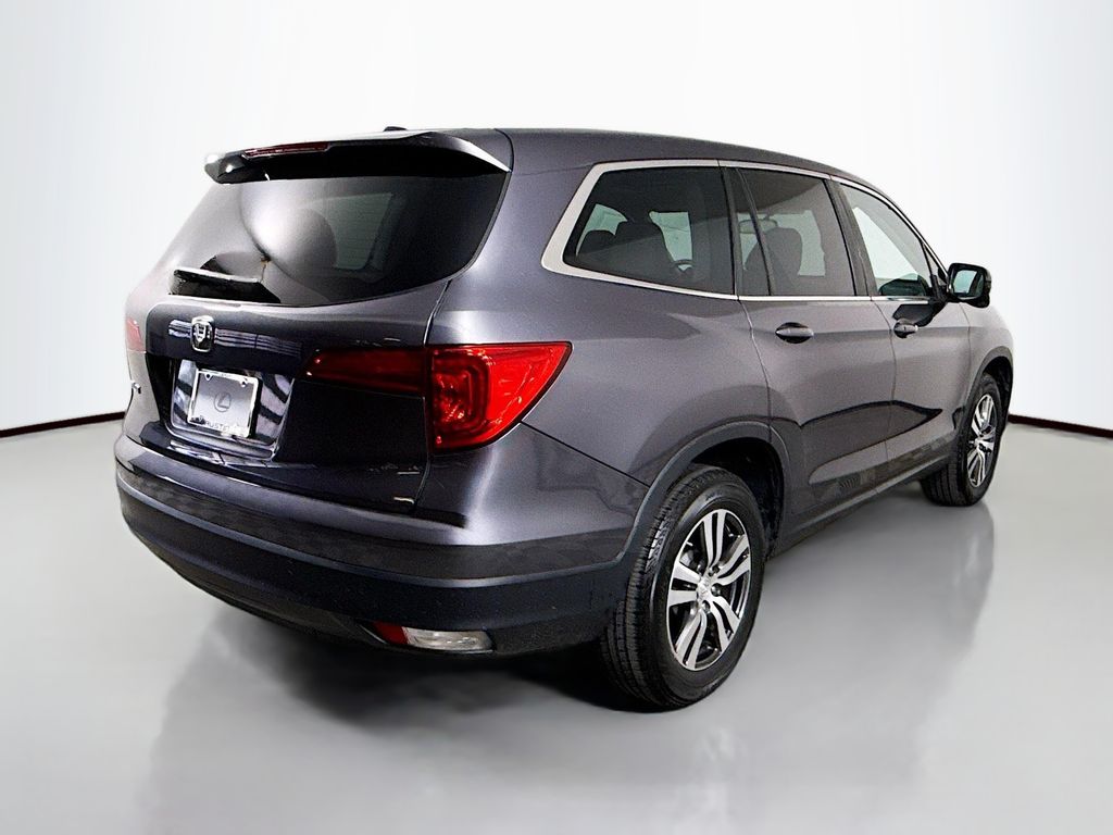 Thumbnail: 2018 Honda Pilot - 5