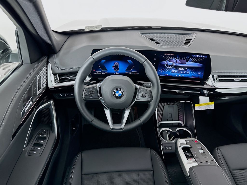 Thumbnail: 2025 BMW X1 - 19