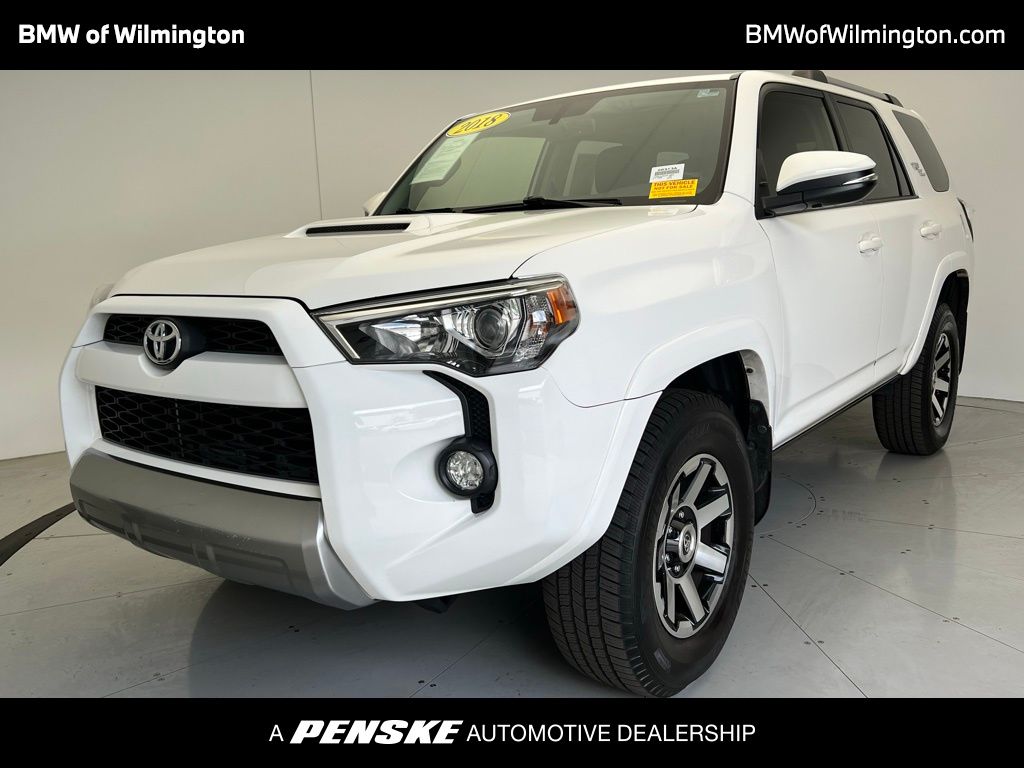 2018 Toyota 4Runner SR5 Hero Image
