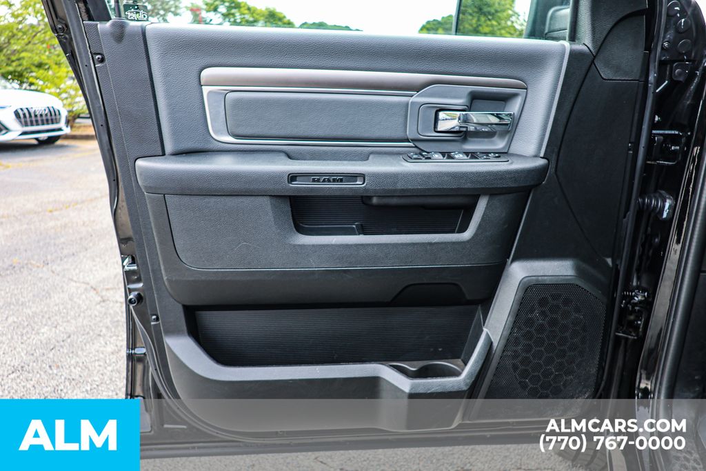Used 2024 Black Ram SLT image 39