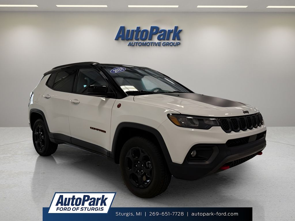 2024 Jeep Compass Trailhawk 4WD