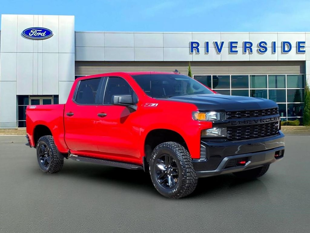 Red 2021 Chevrolet Silverado 1500 Pickup Truck Four-Wheel Drive 6-Speed Automatic Overdrive