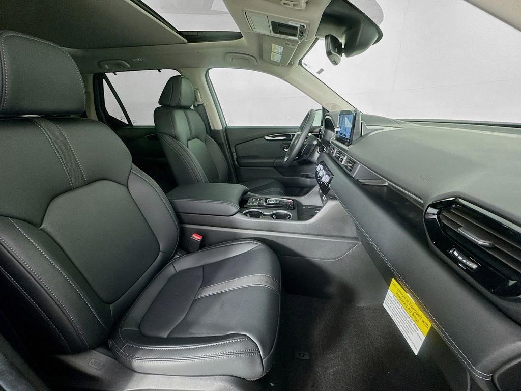 Used Car 2025 Honda Pilot  Touring For Sale Under $50,000 In Austin, Texas