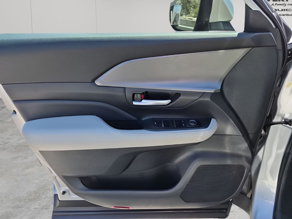 Used Car 2024 Toyota Grand Highlander  Xle For Sale Under $50,000 In Austin, Texas