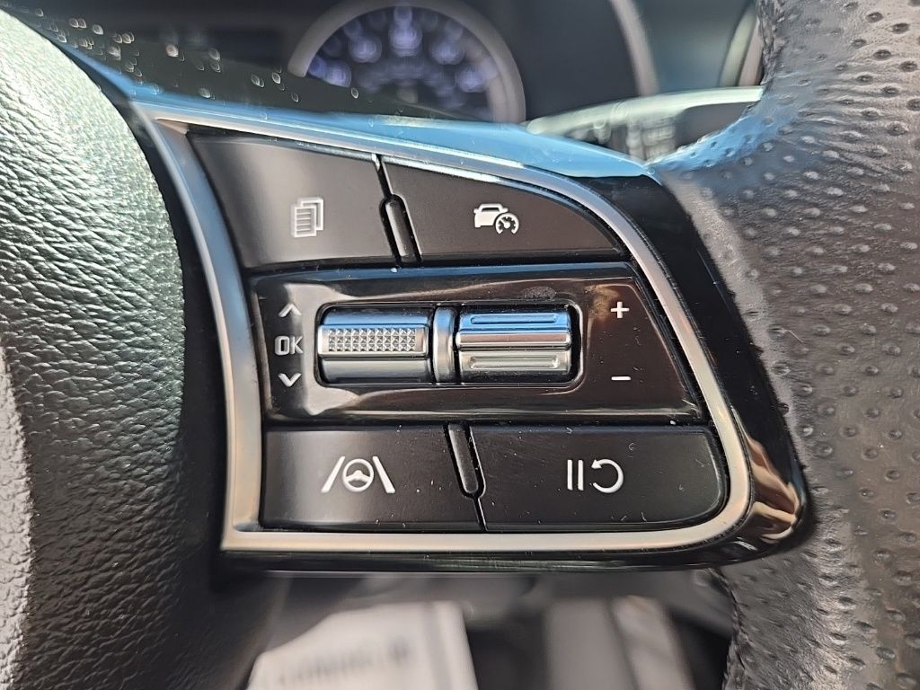 Used 2023 Gray Kia GT-Line image 21