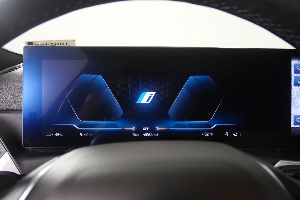 Thumbnail: 2023 BMW i4 - 21