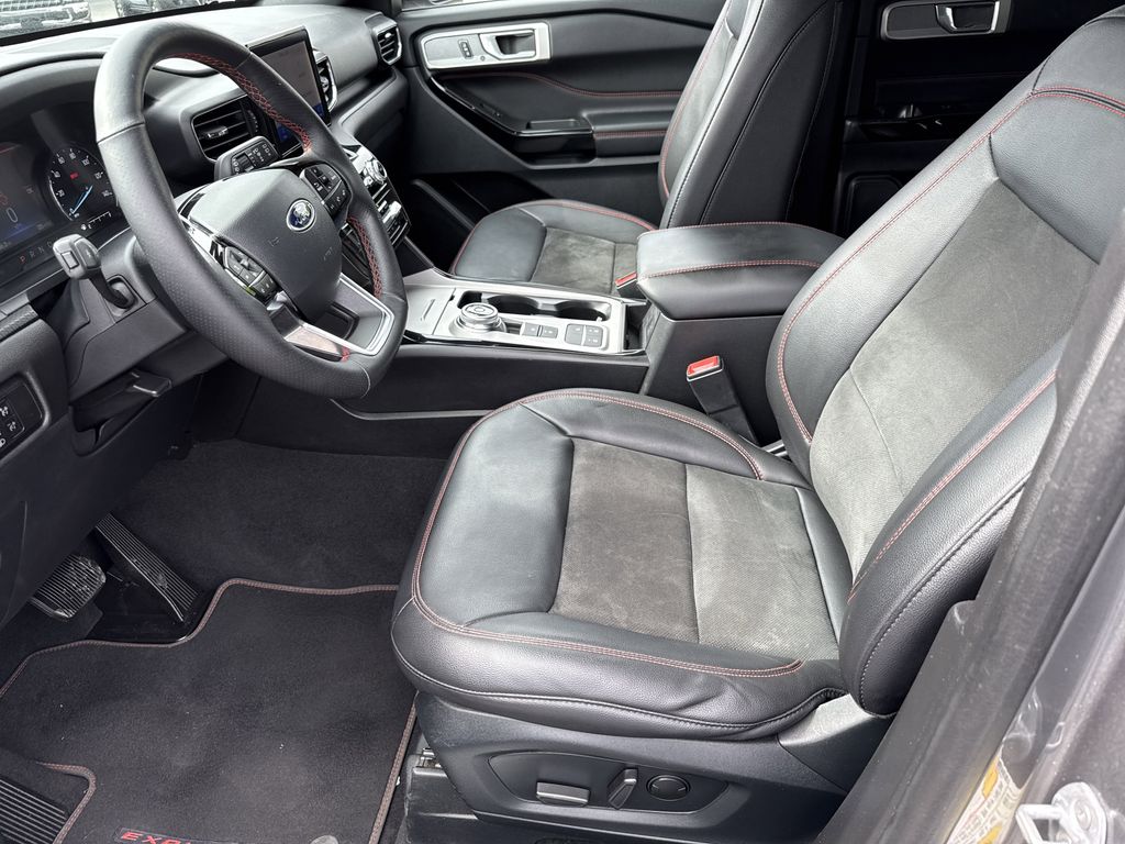 Used 2023 Ford Explorer SUV